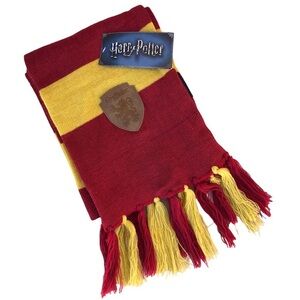 Harry Potter Gryffindor Premium Knit Scarf with Patch Emblem